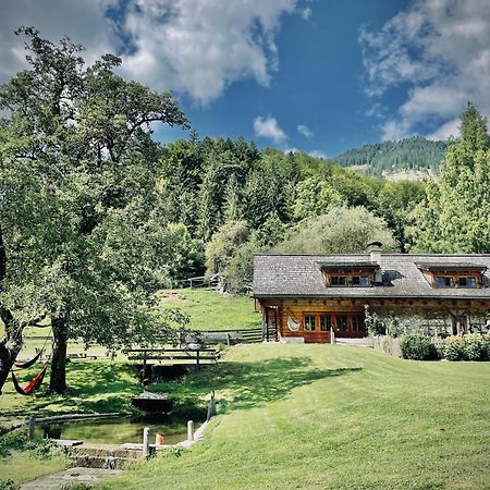 Rafting Camp Palfau Guest House Bagian luar foto