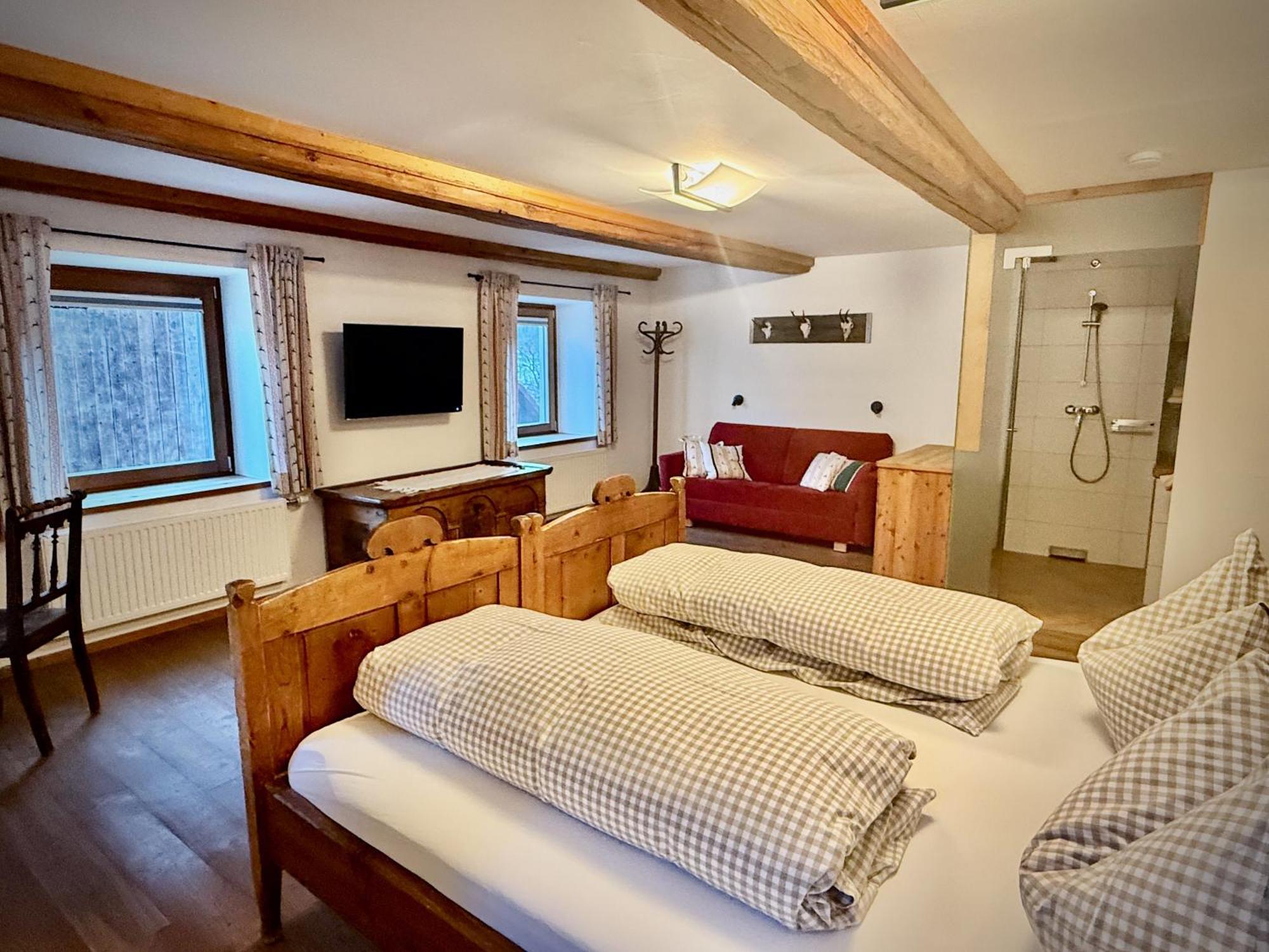 Rafting Camp Palfau Guest House Bagian luar foto